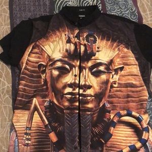Pharaoh button down